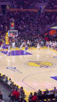 给状元上一课！东契奇利用节奏的单打，让弗拉格无所适从！